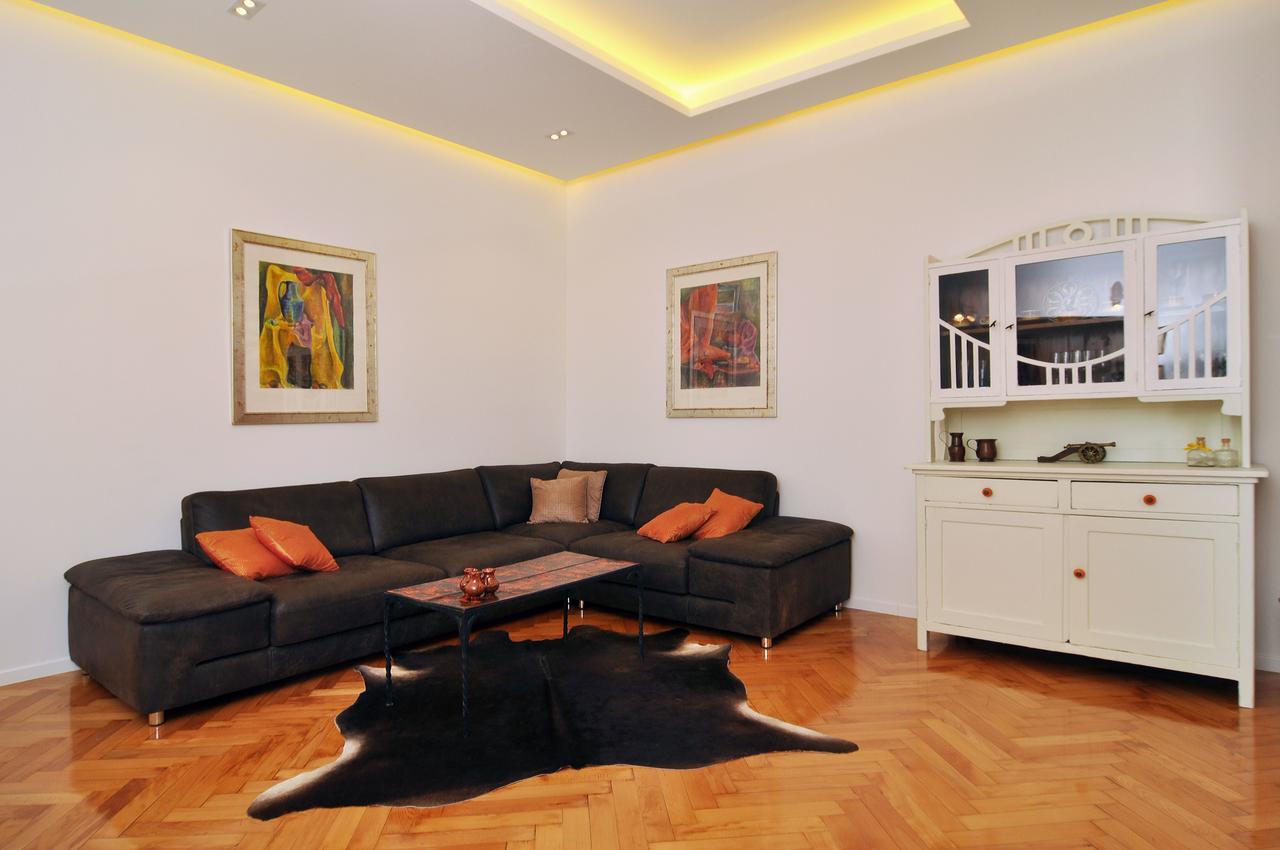 Apartment Barbara Centrum Split Bagian luar foto